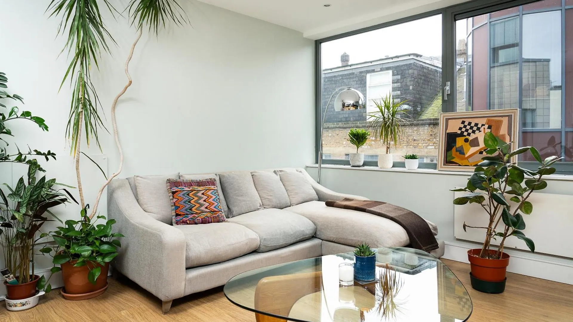 London Bridge Escape - 2 Bed 2 Bath Near Landmarks 0*,  Reino Unido